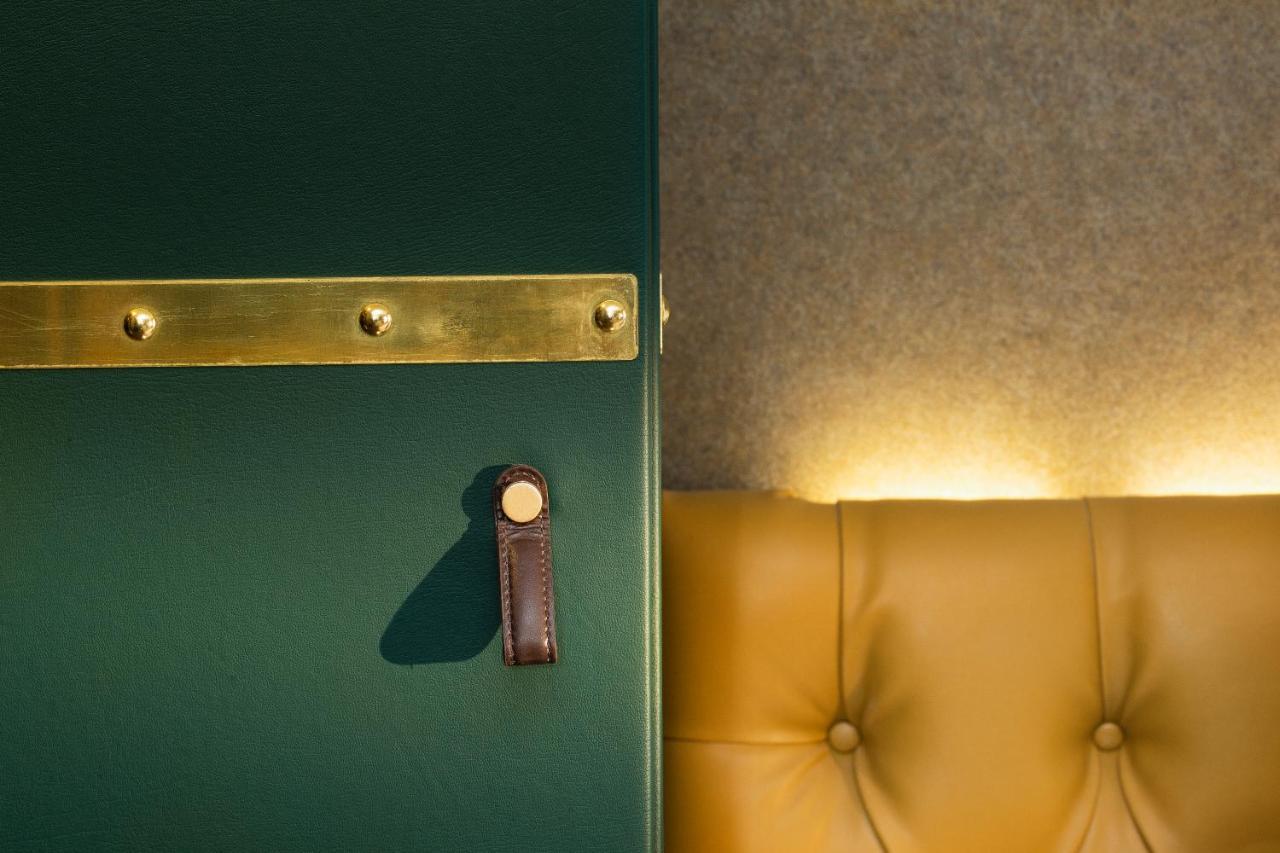 Hotel Whistler - Gare Du Nord Paris Eksteriør billede