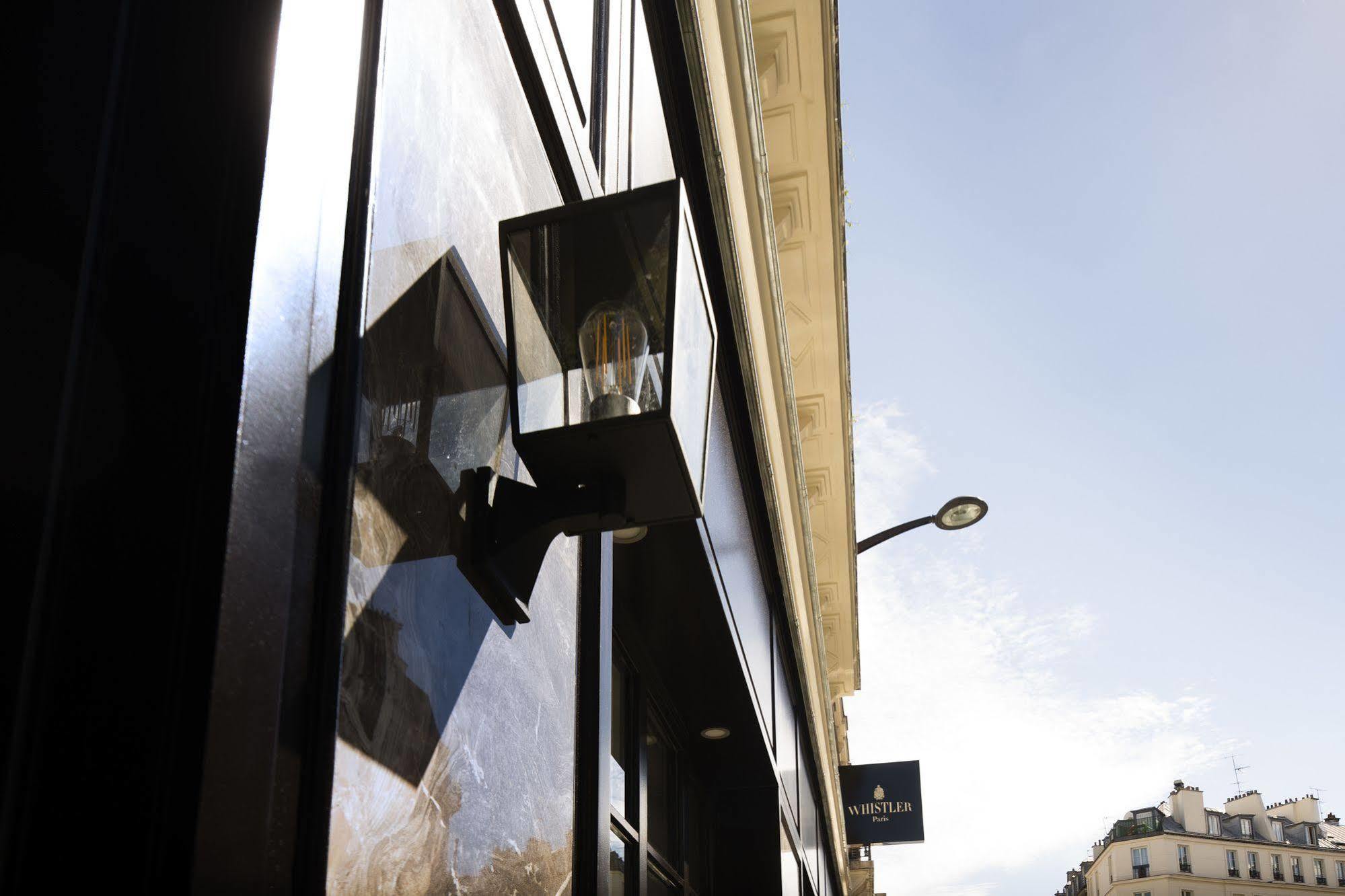 Hotel Whistler - Gare Du Nord Paris Eksteriør billede